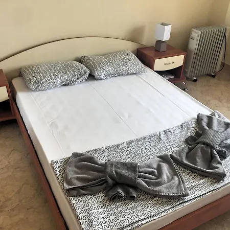 Manastira 1 With Sea View Eh شقة