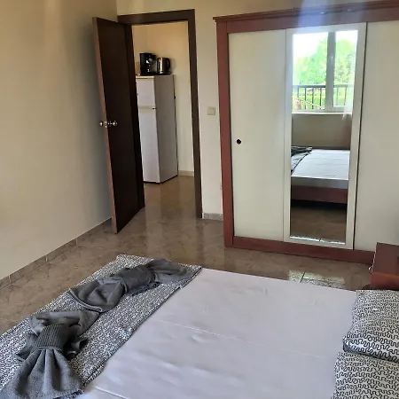 Manastira 1 With Sea View Eh * سفيتي فلاس